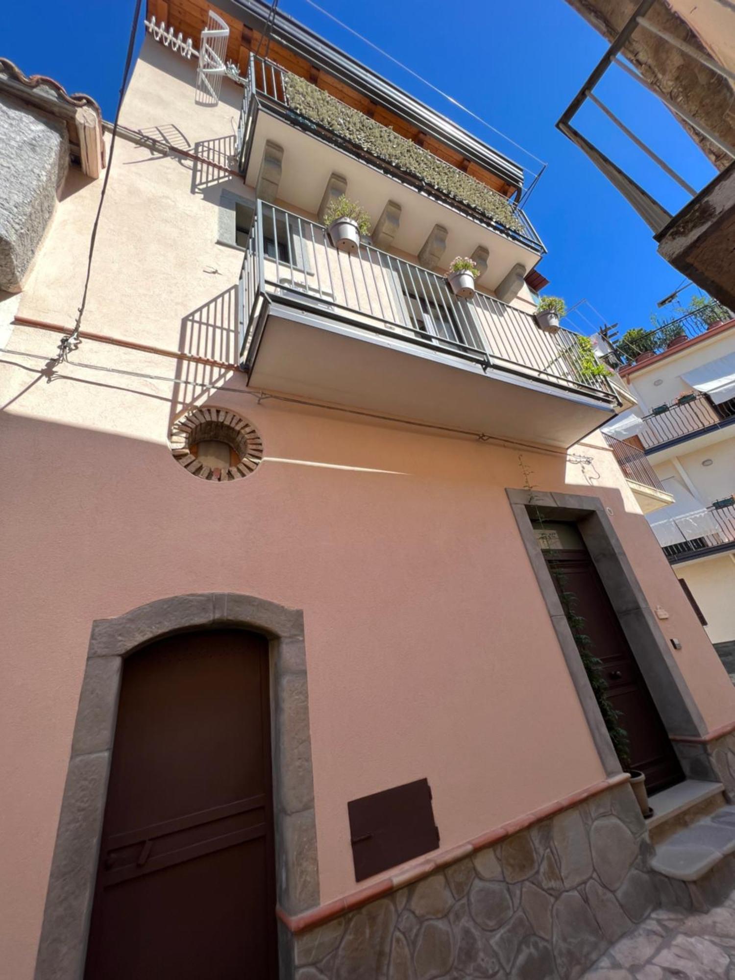 Casa Belvedere Motta Camastra Gole Alcantara Extérieur photo