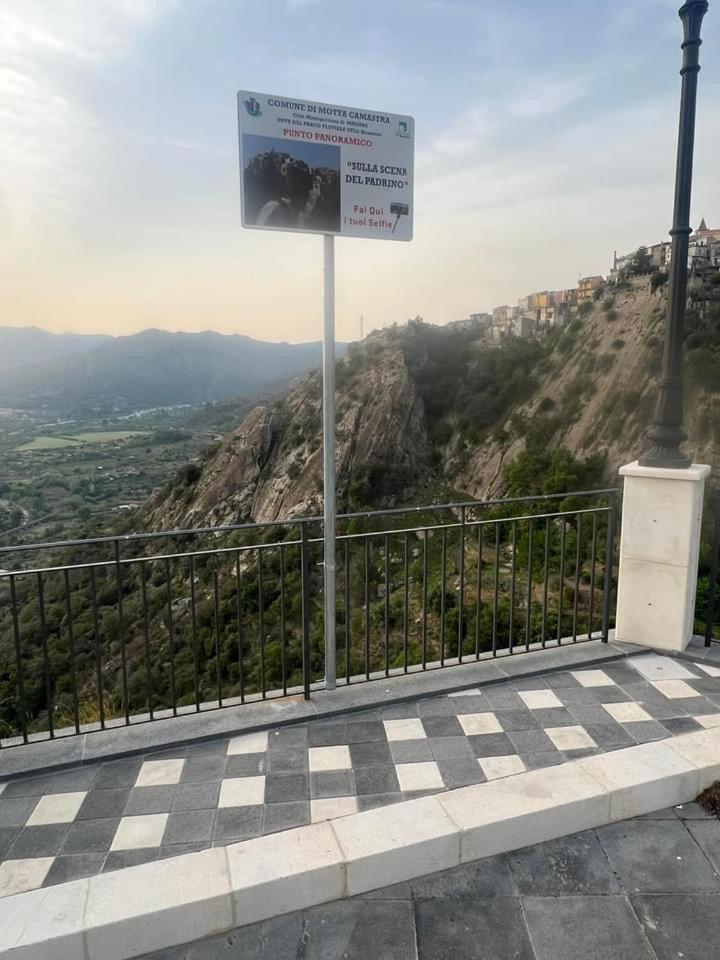 Casa Belvedere Motta Camastra Gole Alcantara Extérieur photo